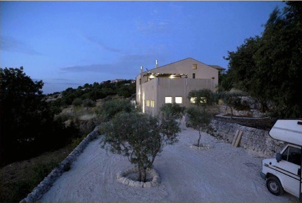 Casa Vacanze Modicarte エクステリア 写真